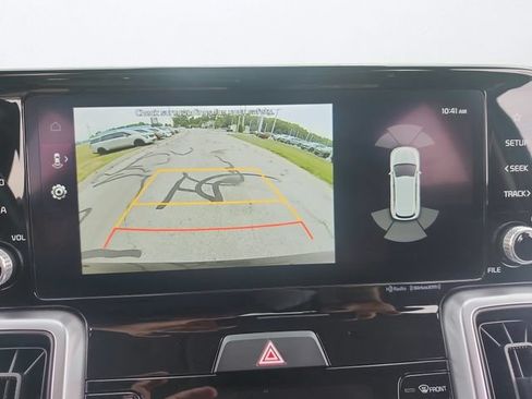 Certified 2023 Kia Sorento EX AWD/4WD image 16