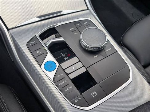 Certified 2023 BMW i4 eDrive40 RWD image 12