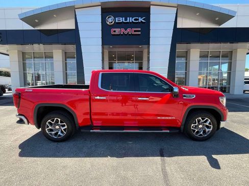 Certified 2021 GMC Sierra 1500 SLT w/ SLT Premium Plus Package AWD/4WD image 2