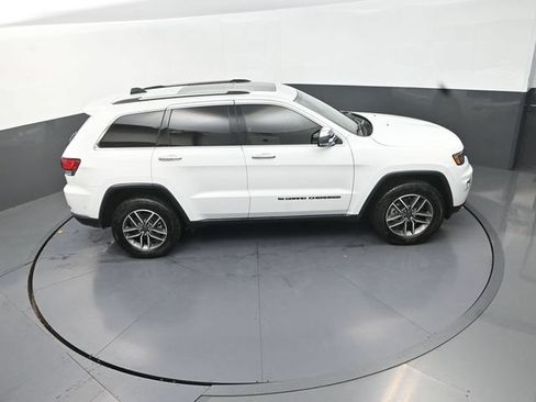 Used 2022 Jeep Grand Cherokee Limited w/ Trailer Tow Group IV AWD/4WD image 30