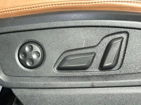 Used 2021 Audi Q5 2.0T Premium Plus w/ Premium Plus Package image 31