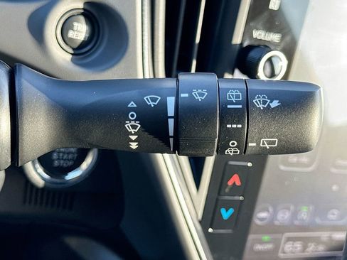 Certified 2025 Subaru Crosstrek 2.5i Sport w/ Crosstrek Mirror Package image 17