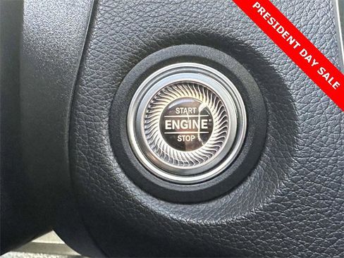 Certified 2022 Mercedes-Benz GLC 300 4MATIC image 36