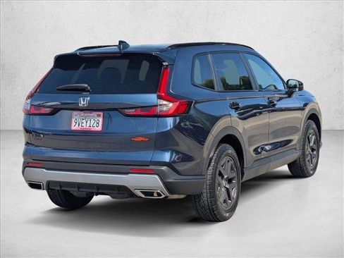Used 2026 Honda CR-V TrailSport image 5