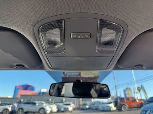 Used 2021 Hyundai Accent SE image 27