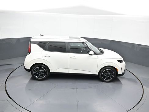 Used 2023 Kia Soul EX FWD image 37