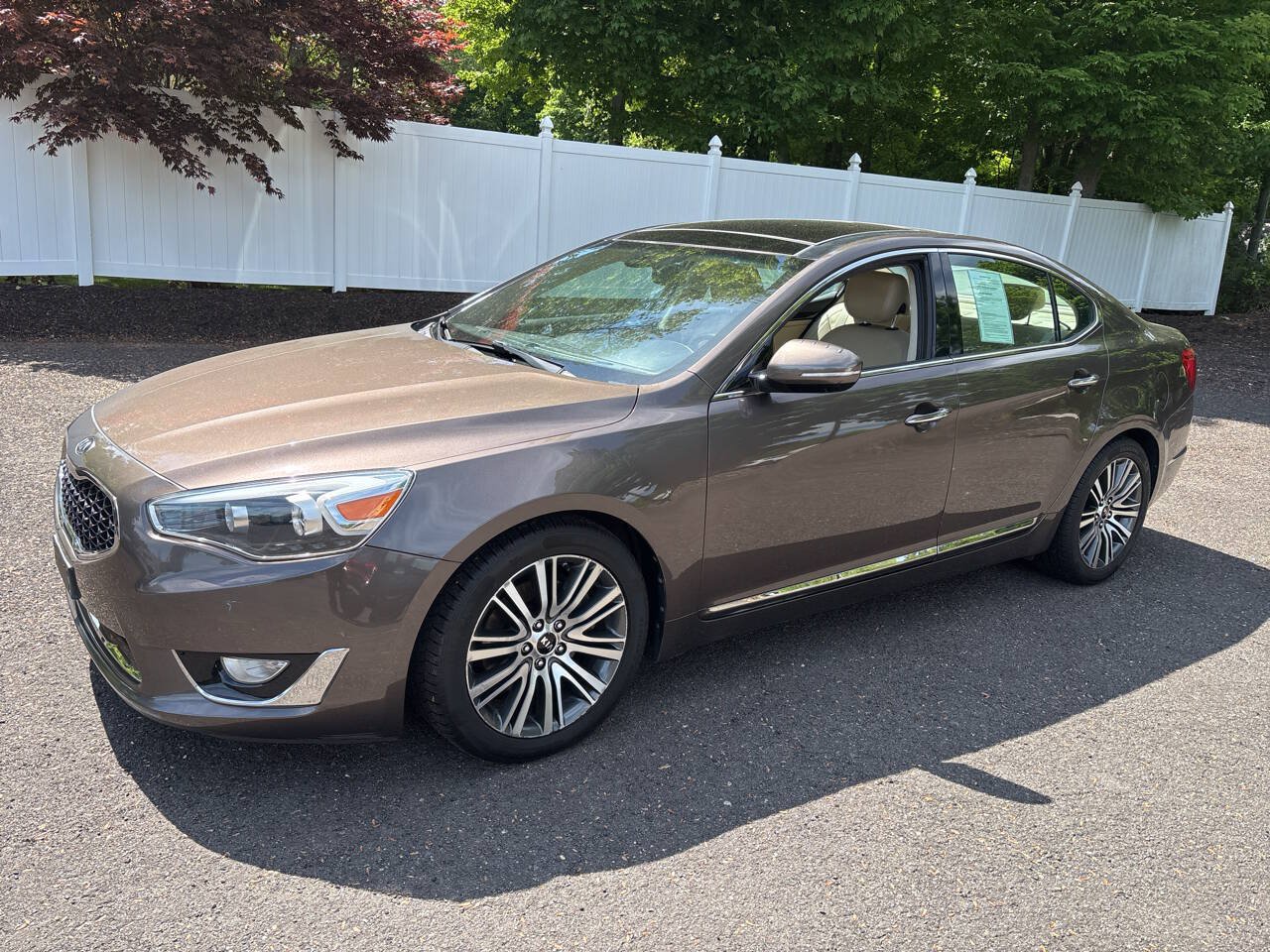 Used 2014 Kia Cadenza Premium w/ Luxury Package FWD image 1