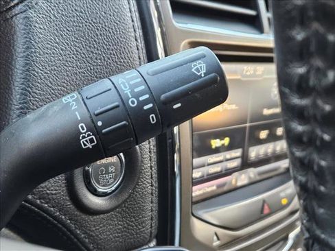 Used 2013 Lincoln MKX AWD image 16