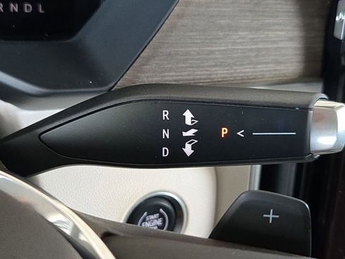 Used 2024 GMC Acadia Denali FWD image 16