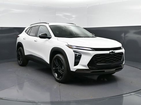 New 2026 Chevrolet Trax ACTIV w/ Driver Confidence Package image 9