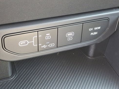 New 2025 Kia K4 LXS image 19