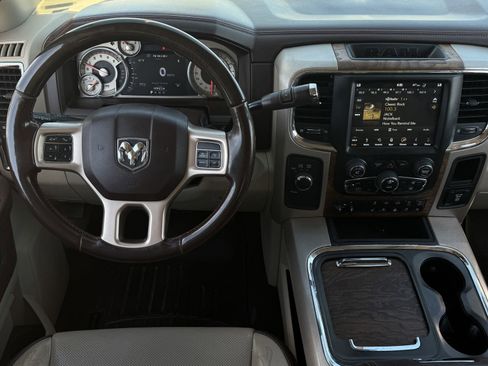 Used 2018 RAM 3500 Laramie Longhorn w/ Longhorn Southfork Package AWD/4WD image 15