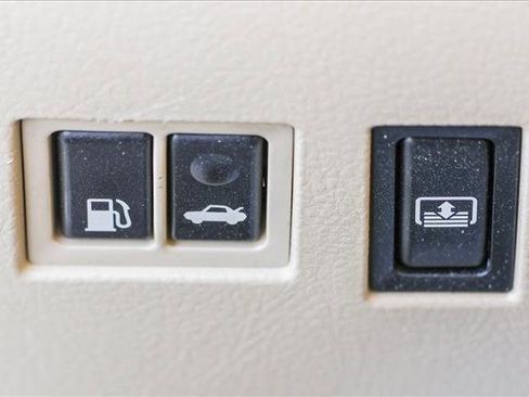 Used 2006 Toyota Avalon Limited image 13