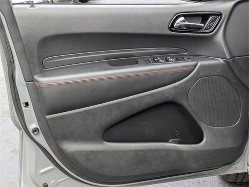 Certified 2023 Dodge Durango GT image 12