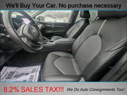 Used 2023 Toyota Camry SE image 14