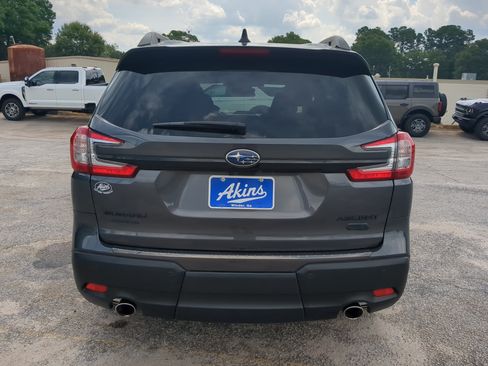 Used 2024 Subaru Ascent Onyx Edition Limited AWD/4WD image 4