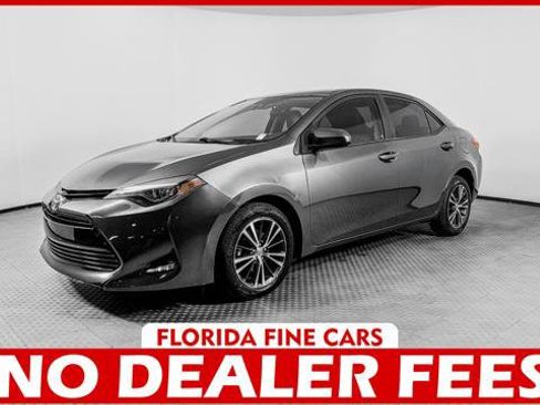 Used 2017 Toyota Corolla LE w/ LE Premium Package w/Moonroof FWD image 1