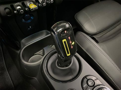 Certified 2023 MINI Cooper SE image 26