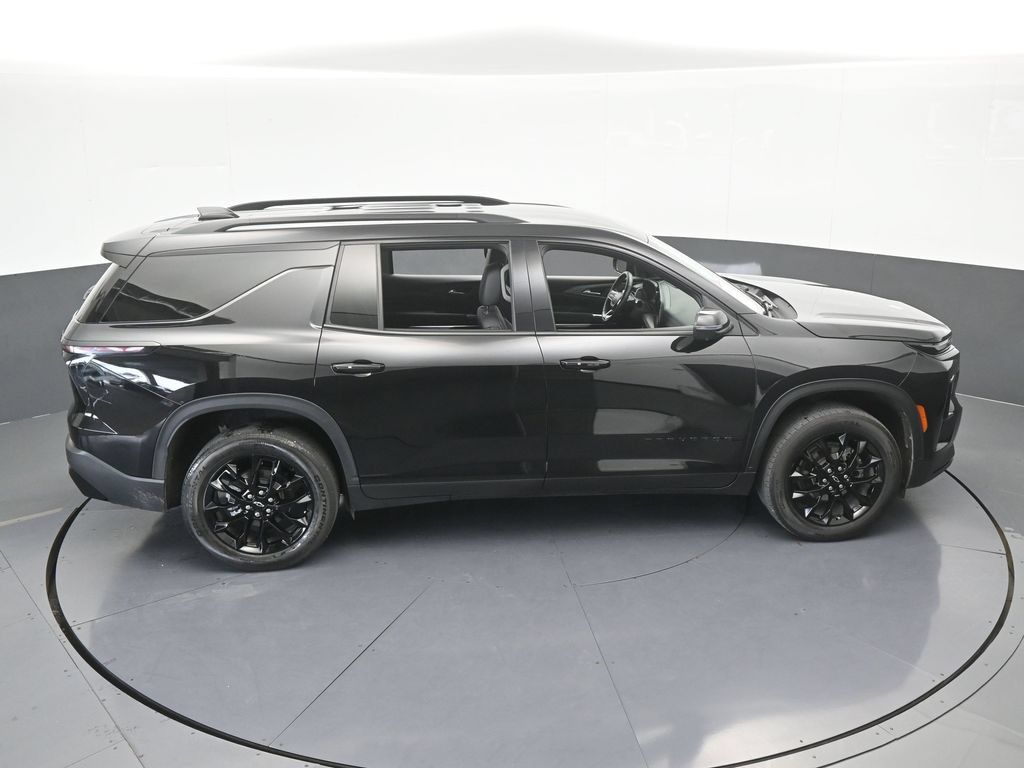 Used 2024 Chevrolet Traverse LT w/ Midnight/Sport Edition FWD image 60