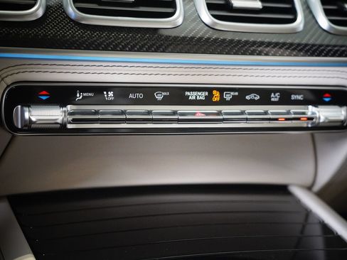 New 2026 Mercedes-Benz GLS 63 AMG 4MATIC image 31