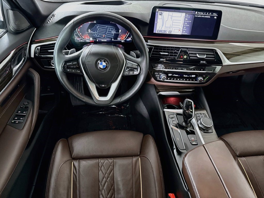 Used 2023 BMW 530i xDrive w/ Premium Package AWD/4WD image 16