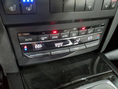 Used 2013 Mercedes-Benz E 350 Coupe image 30