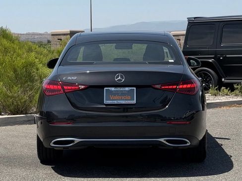 Used 2022 Mercedes-Benz C 300 Sedan image 9