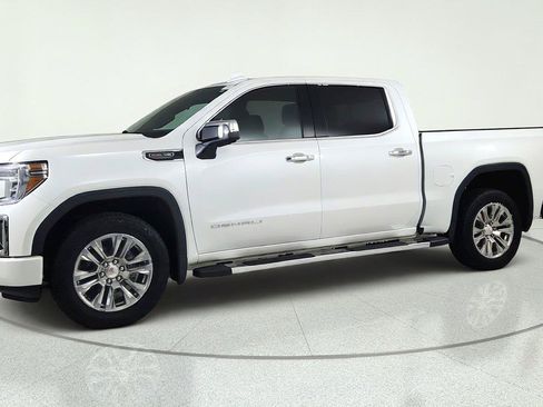Used 2022 GMC Sierra 1500 Denali w/ Driver Alert Package II AWD/4WD image 3