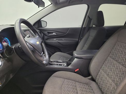 Used 2024 Chevrolet Equinox LT image 17