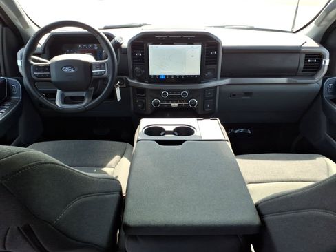Used 2024 Ford F150 XLT AWD/4WD image 12