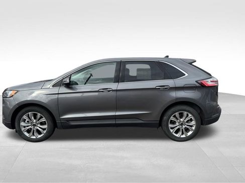 Used 2024 Ford Edge Titanium image 29