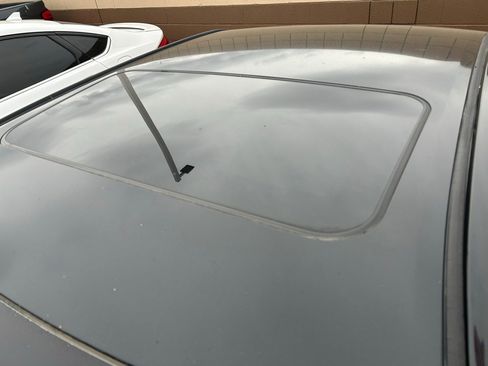 Used 2014 Toyota Camry image 11