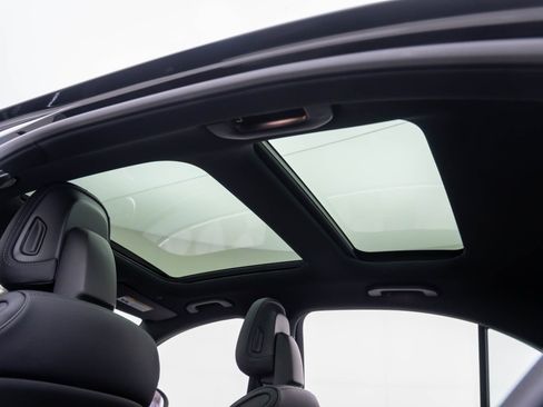 New 2026 Mercedes-Benz C 300 4MATIC Sedan image 20