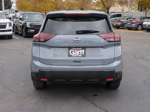 New 2026 Nissan Rogue SV w/ Cold Weather Package image 5