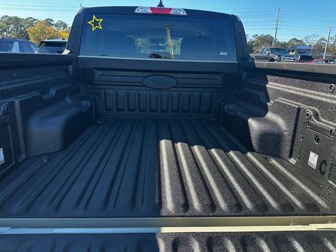 New 2025 Ford Maverick XLT w/ Black Appearance Package image 41