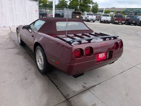Used 1993 Chevrolet Corvette Base image 15