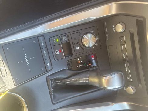 Used 2018 Lexus NX 300 image 15