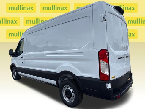 New 2026 Ford Transit 250 148 Medium Roof image 4