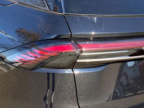 New 2026 Lincoln Nautilus Reserve image 14