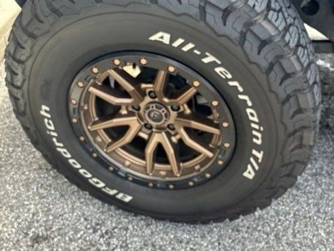 Used 2024 Jeep Wrangler High Altitude AWD/4WD image 3