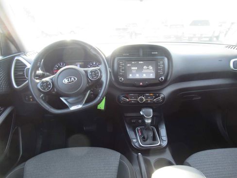 Used 2021 Kia Soul GT-Line image 18