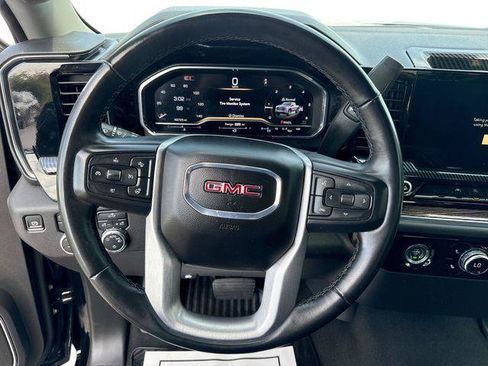 Used 2024 GMC Sierra 1500 SLE AWD/4WD image 11