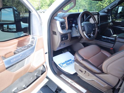 Used 2024 Ford F350 King Ranch w/ Chrome Package AWD/4WD image 3