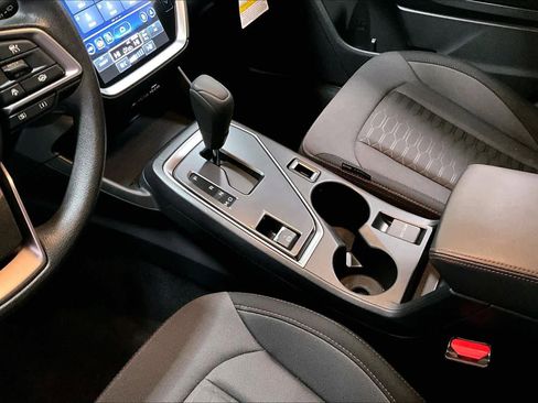 Used 2024 Subaru Impreza 2.0i Sport image 15