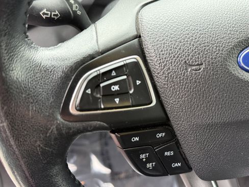 Used 2018 Ford Escape SEL AWD/4WD image 18