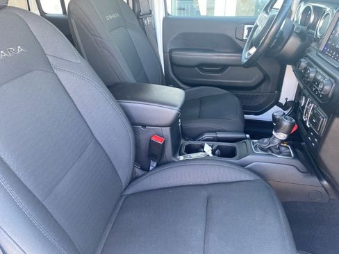 Certified 2020 Jeep Wrangler Unlimited Sahara image 10