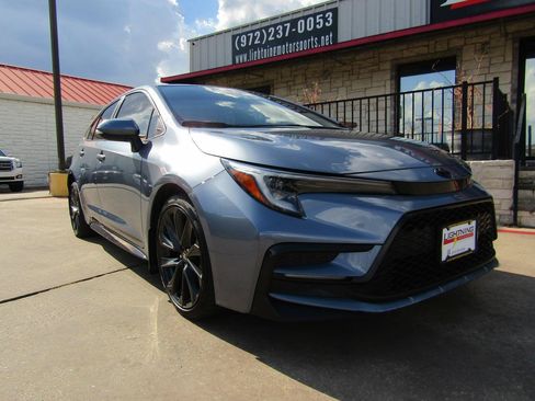 Used 2024 Toyota Corolla SE FWD image 6