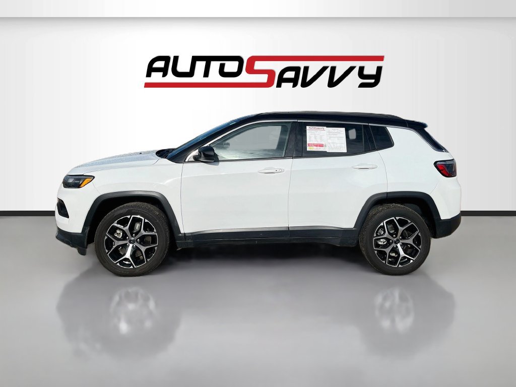 Used 2025 Jeep Compass Limited AWD/4WD image 4
