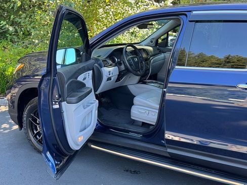 Certified 2022 Honda Ridgeline RTL-E image 9