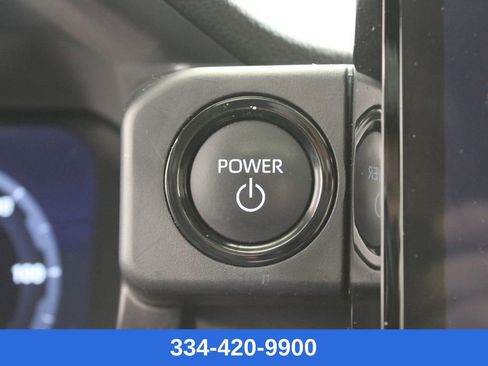 Used 2024 Toyota Tacoma Limited image 11